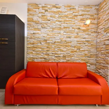 Volme 2445 Apartman *