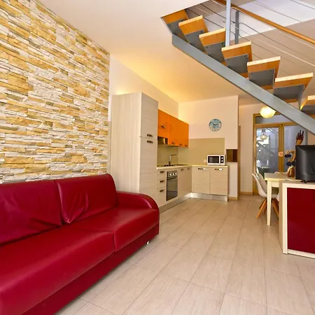 Apartman Volme 2445 *